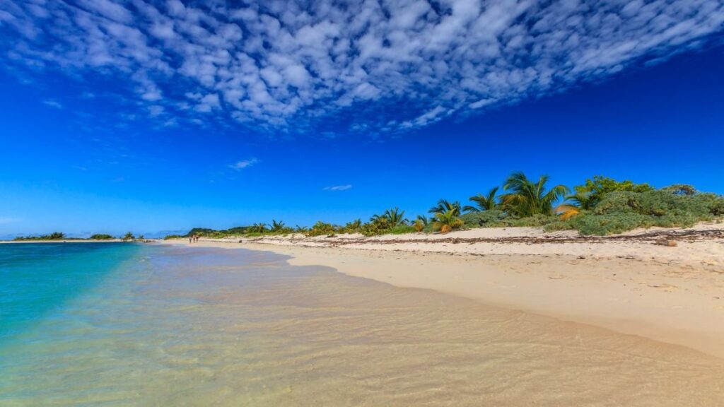 Grenada-beach-couples-vacation